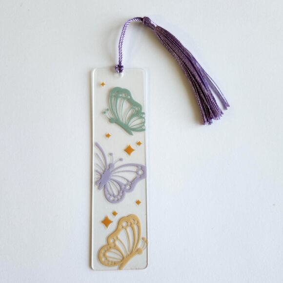 Butterfly Daisy Flower Bookmark Clear Acrylic Cute Coquette Bookish Gift For Her - Picture 4 of 11
